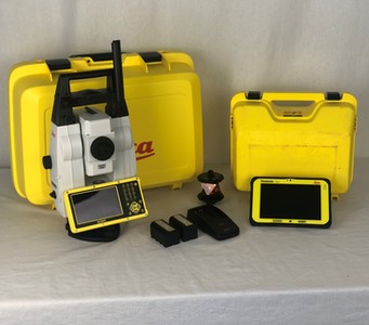 personale Droop mynte DEMO Leica iCR80 5" R1000 Robotic Total Station Package
